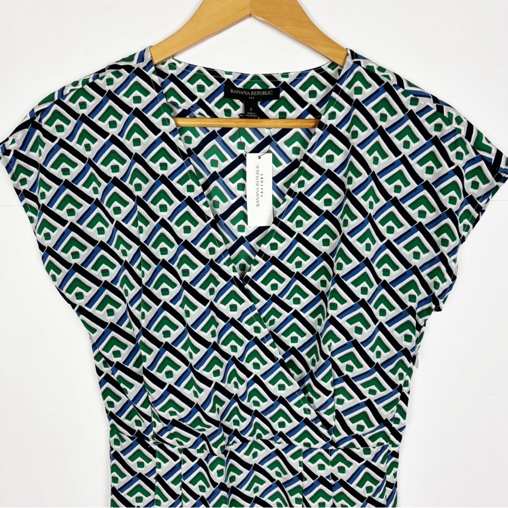 Banana Republic Dress Women’s Size 2 Surplus Neckline Geometric Print - Picture 3 of 8